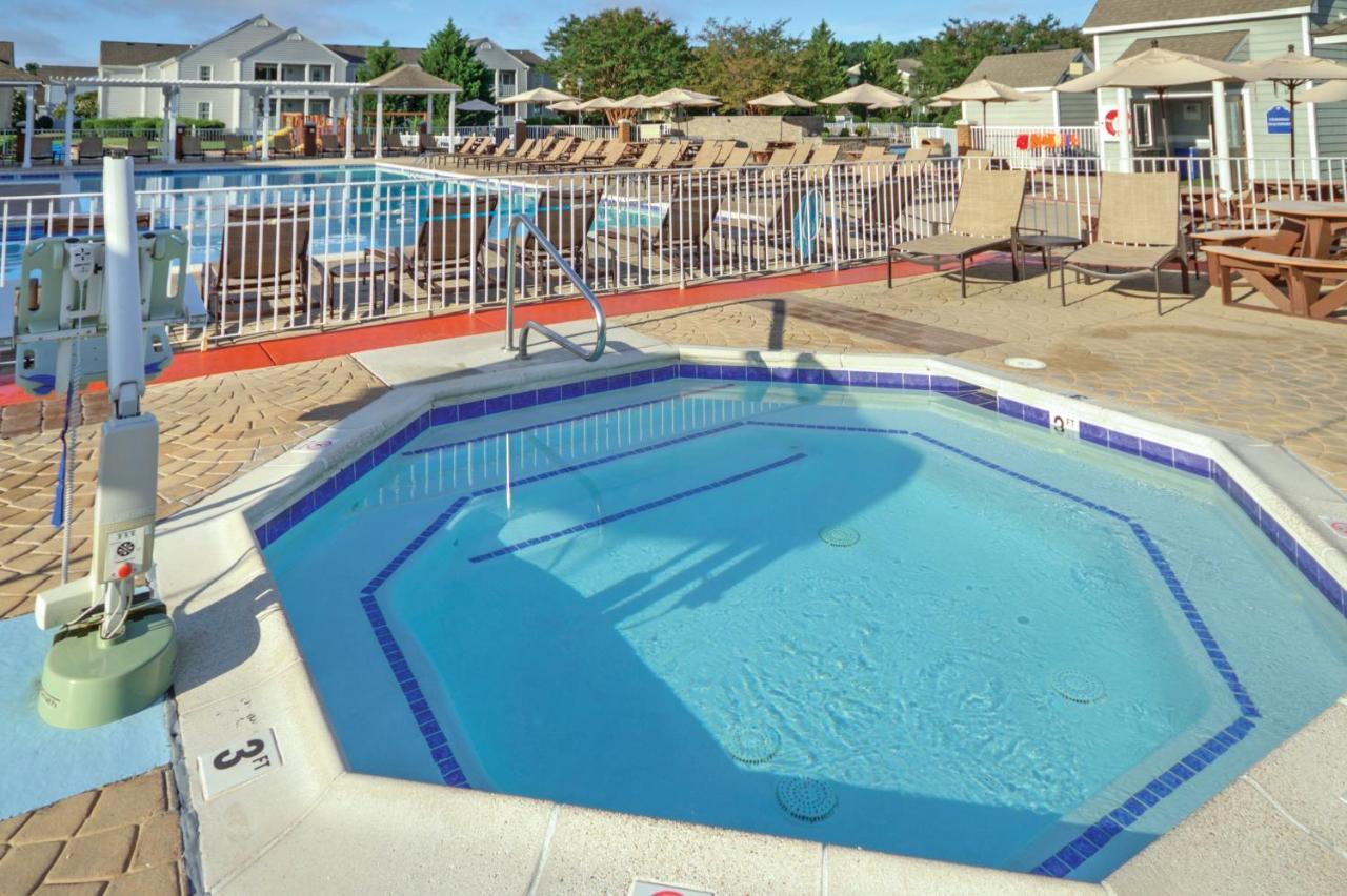 Club Wyndham Kingsgate Hotel Williamsburg Exterior photo